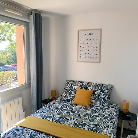 Appartement Les Hauts Du Beaujolais Limas Extérieur photo
